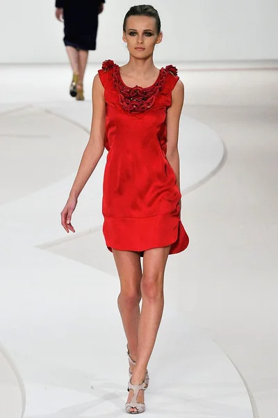 Look 30